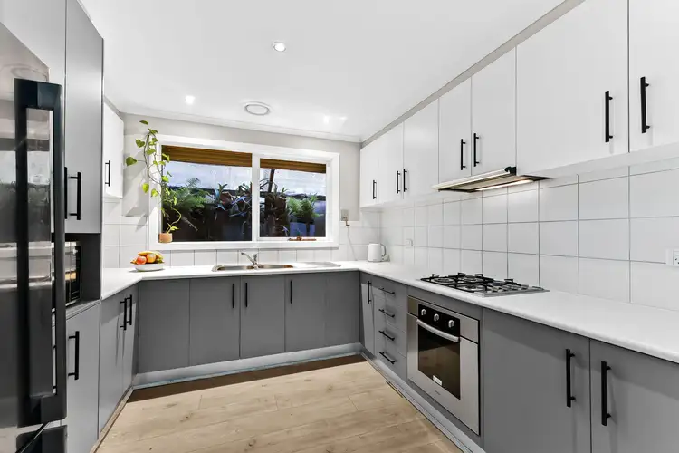 Fifth view of Homely house listing, 9 Denton Drive, Endeavour Hills VIC 3802