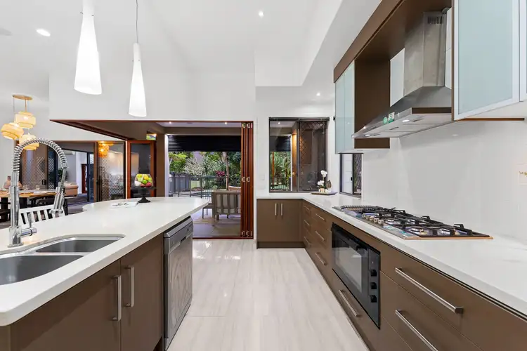 Seventh view of Homely house listing, 12 Burns Close, Eight Mile Plains QLD 4113