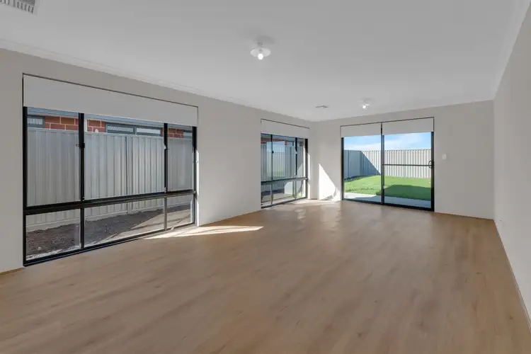 Second view of Homely house listing, 11 Tangelo Grove, South Yunderup WA 6208