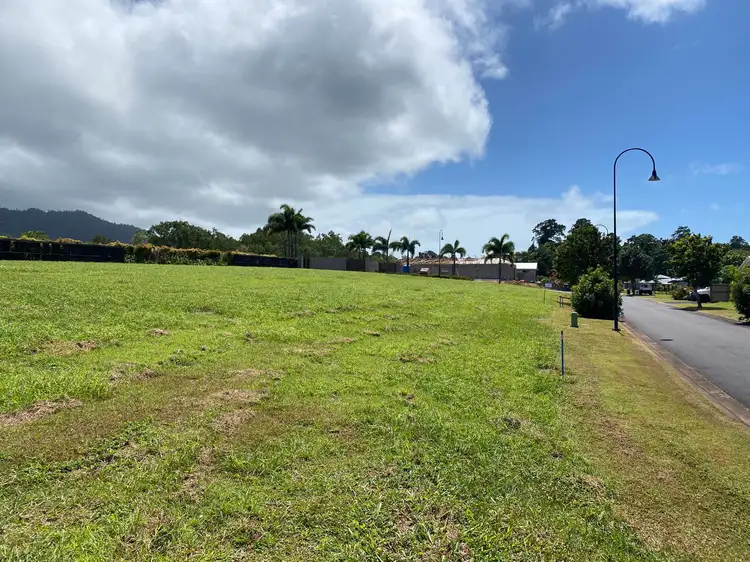 61 Shelly Court, Mission Beach QLD 4852