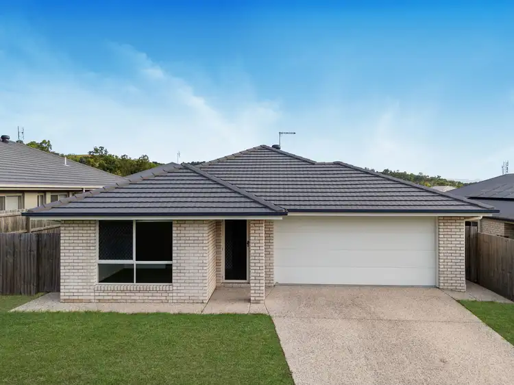 18 Richmond Terrace, Plainland QLD 4341