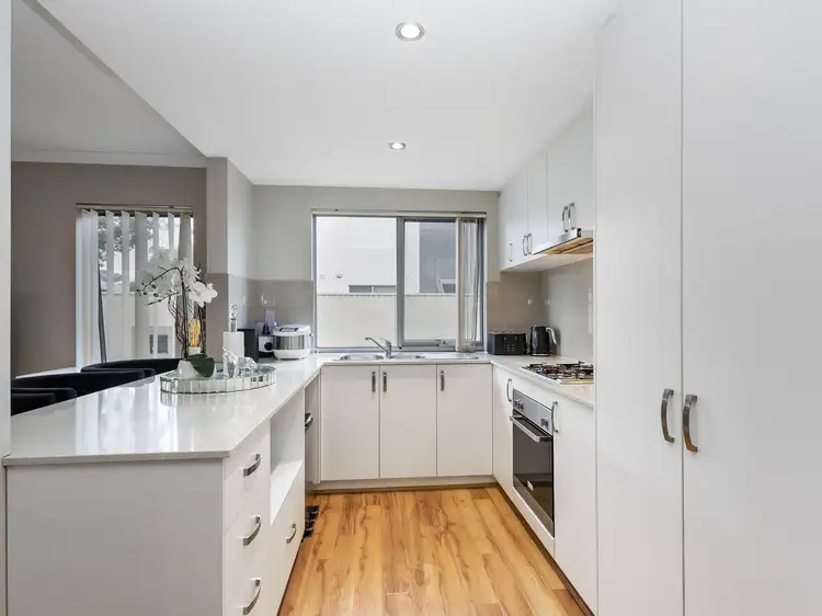 1/336 Belgravia Street, Cloverdale WA 6105