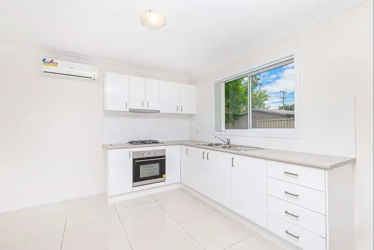 6a Jackaranda Road, North St Marys NSW 2760