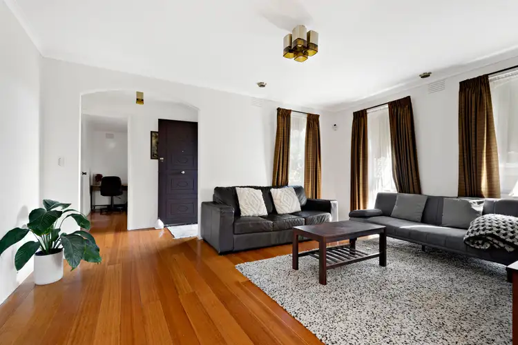 Second view of Homely house listing, 6 Zammit Court, Frankston VIC 3199