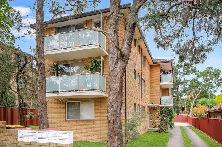 8/60 The Avenue, Hurstville NSW 2220
