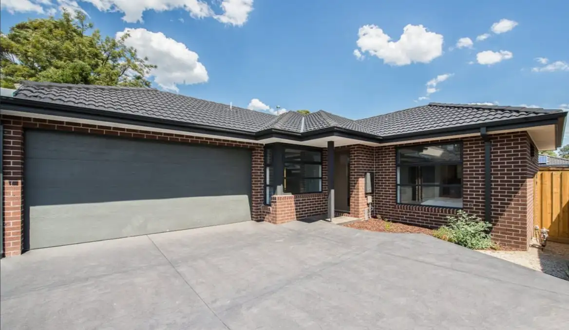 Main view of Homely unit listing, 2/23 Gibbs Road, Ferntree Gully VIC 3156