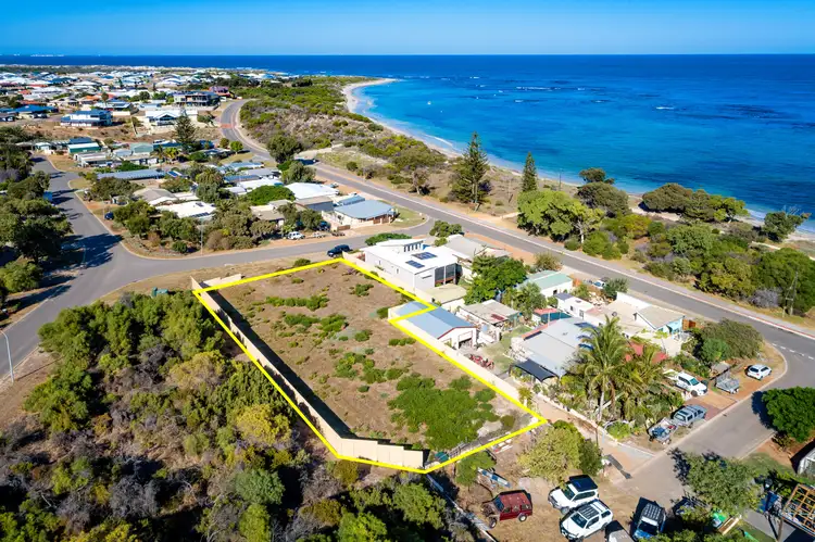 11 Tailer Street, Drummond Cove WA 6532