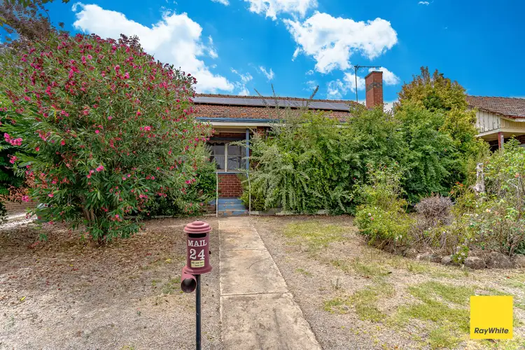24 Churchill Avenue, Flora Hill VIC 3550