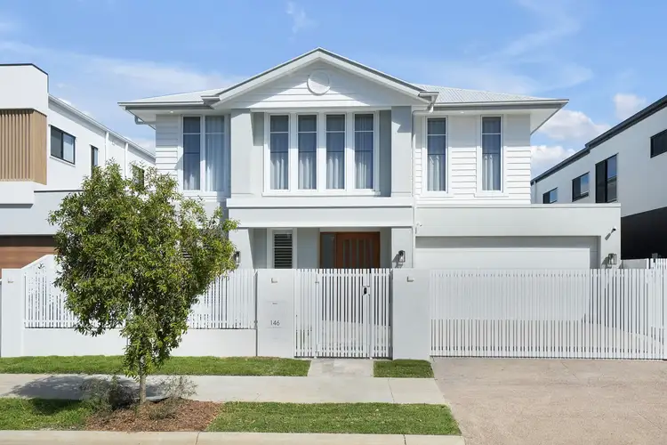 146 Coolum Parade, Newport QLD 4020