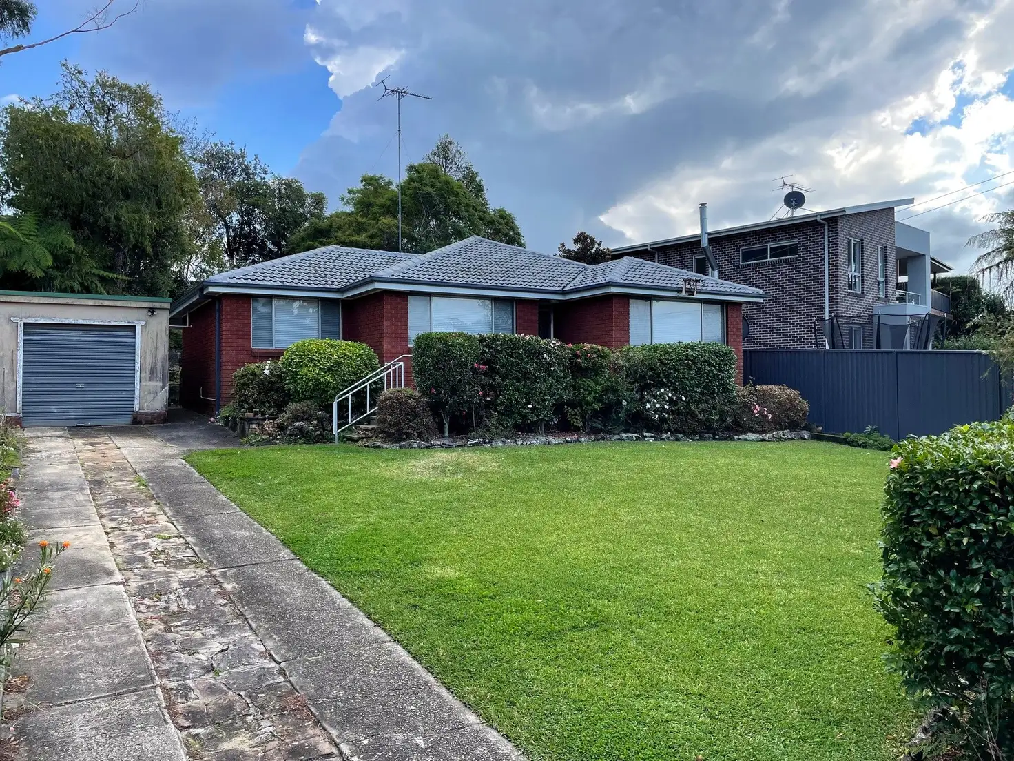 Main view of Homely house listing, 8 The Crescent, Helensburgh NSW 2508