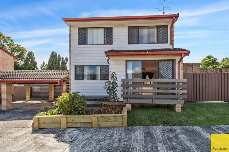 1/394 Princes Highway, Dapto NSW 2530