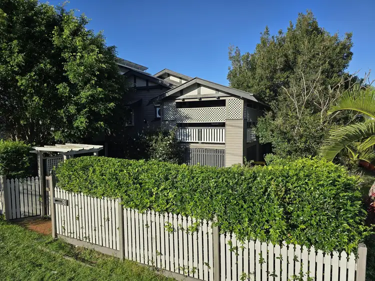 91 Mclennan Street, Wooloowin QLD 4030