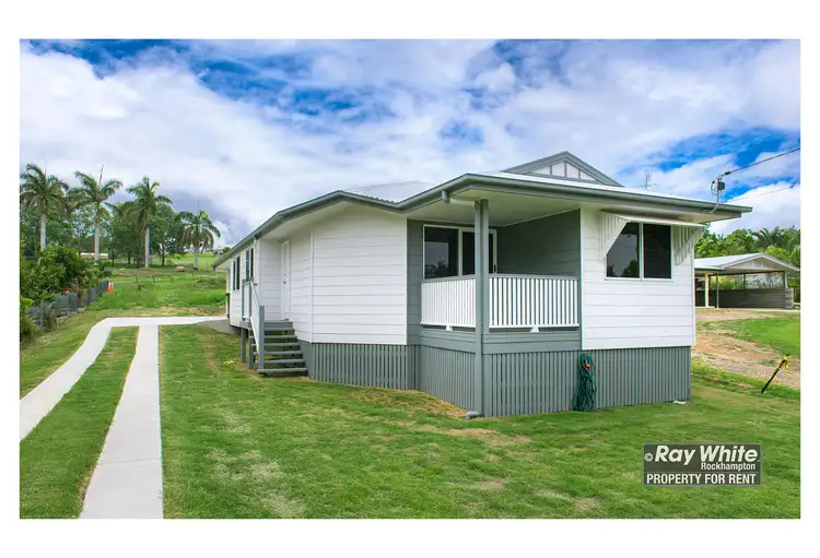 8 Athelstane Terrace, The Range QLD 4700