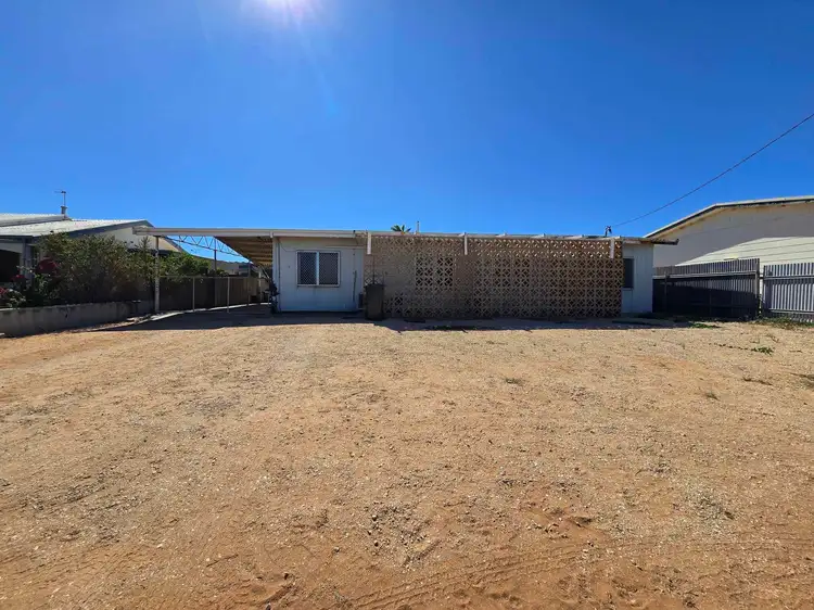 26 Richards Street, Carnarvon WA 6701