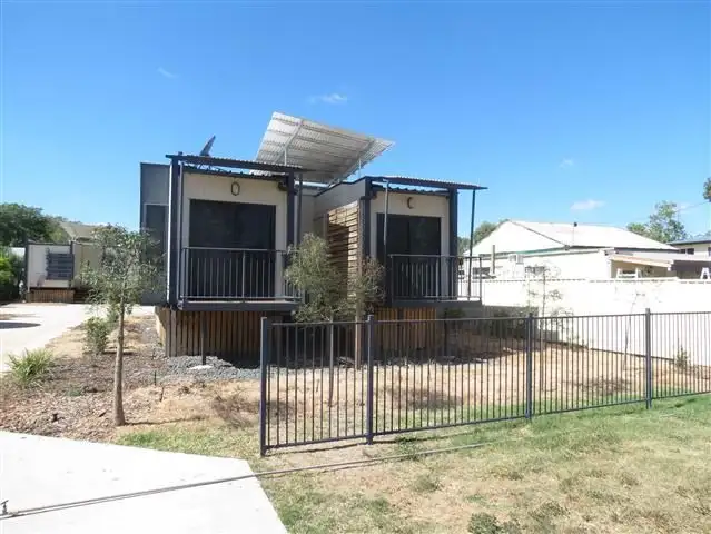 2/12 Gregory, Roma QLD 4455