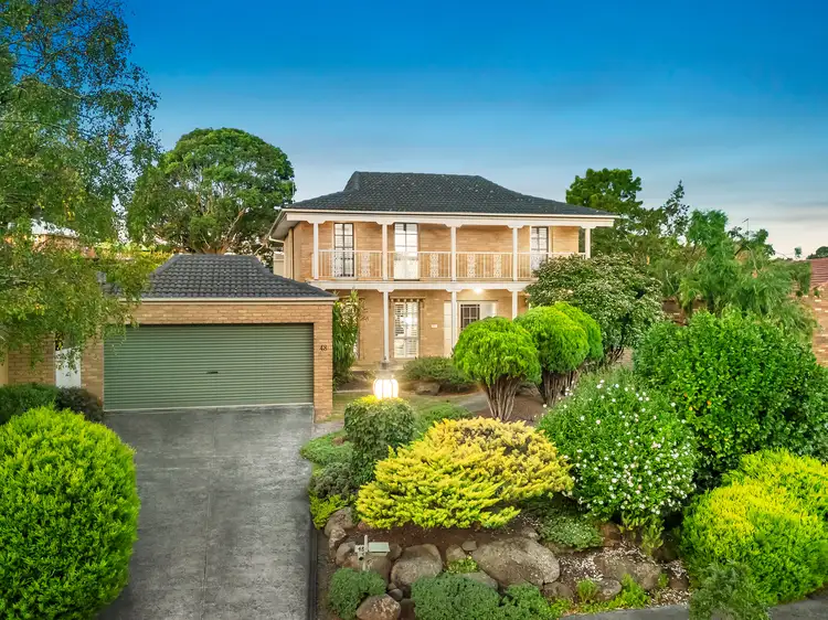 48 Mannering Drive, Glen Waverley VIC 3150