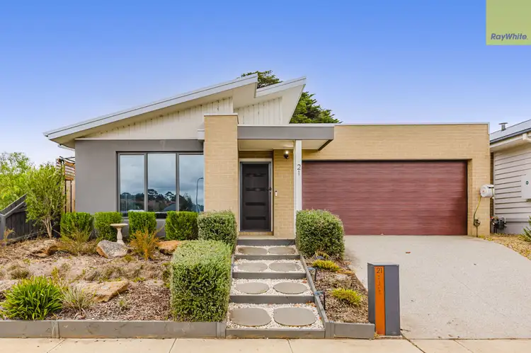 21 Kyeamba Circuit, Bacchus Marsh VIC 3340