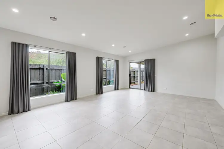 Sixth view of Homely house listing, 21 Kyeamba Circuit, Bacchus Marsh VIC 3340