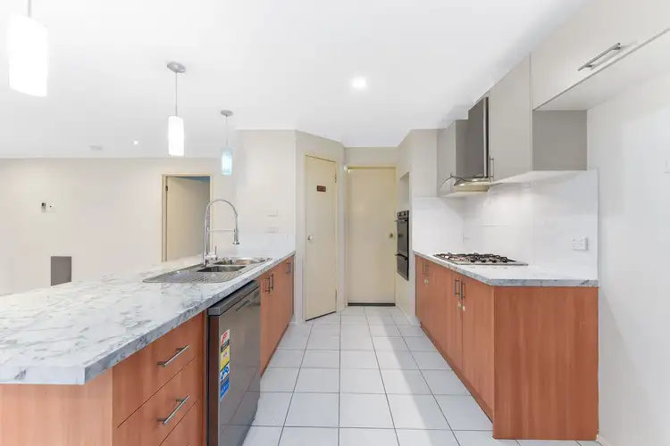 Fourth view of Homely house listing, 5 Lisburn Way, Berwick VIC 3806