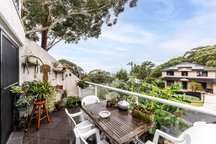 Main view of Homely apartment listing, 2/2 Alanson Avenue, Bulli NSW 2516