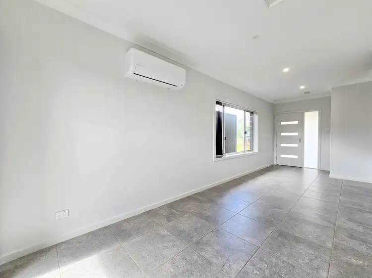 16a Mallee Crescent, Tahmoor NSW 2573