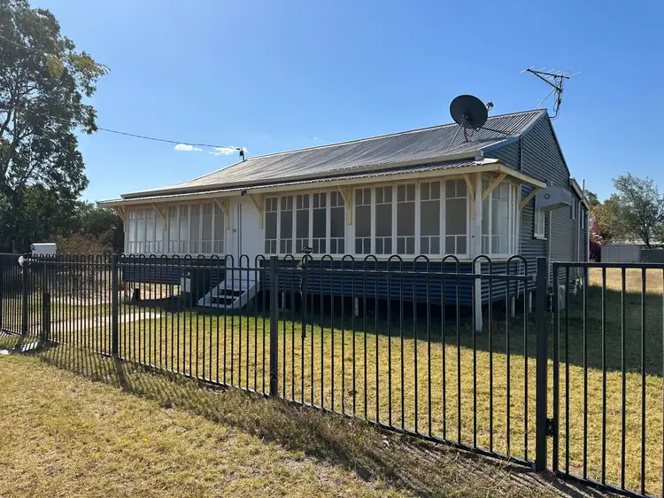 12 Ash Street, Barcaldine QLD 4725