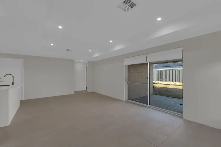 Fourth view of Homely house listing, 32 Kalbarri Way, Dawesville WA 6211