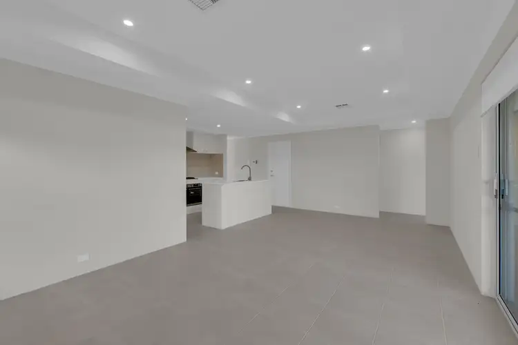 Fifth view of Homely house listing, 32 Kalbarri Way, Dawesville WA 6211