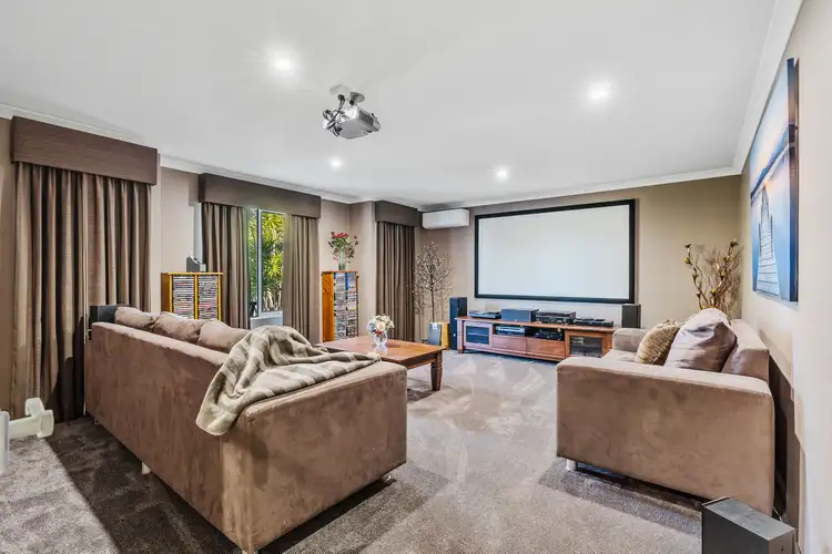 1 Santa Clara Crescent, Clarkson WA 6030