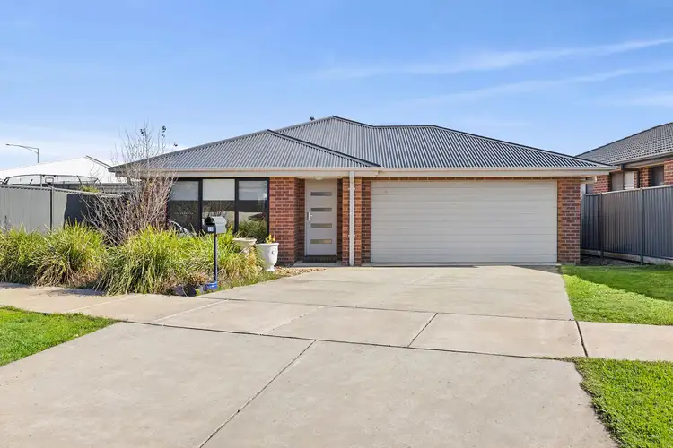 20 Marshall Road, Lucas VIC 3350