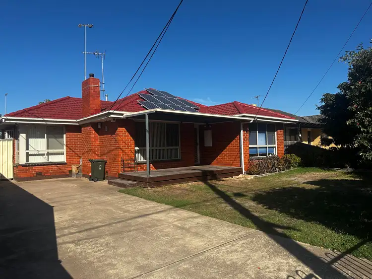 35 Quinn Street, Deer Park VIC 3023