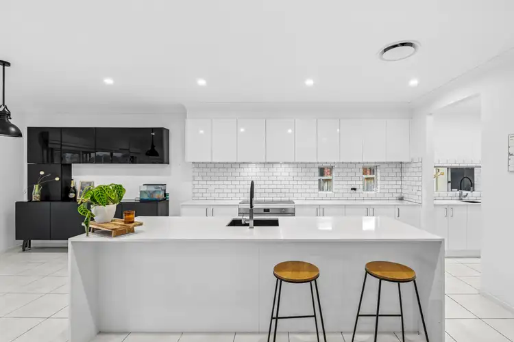 10 Summit Ridge, North Richmond NSW 2754