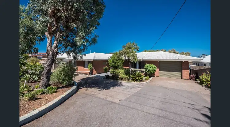 35 Malcolm Street, Bluff Point WA 6530