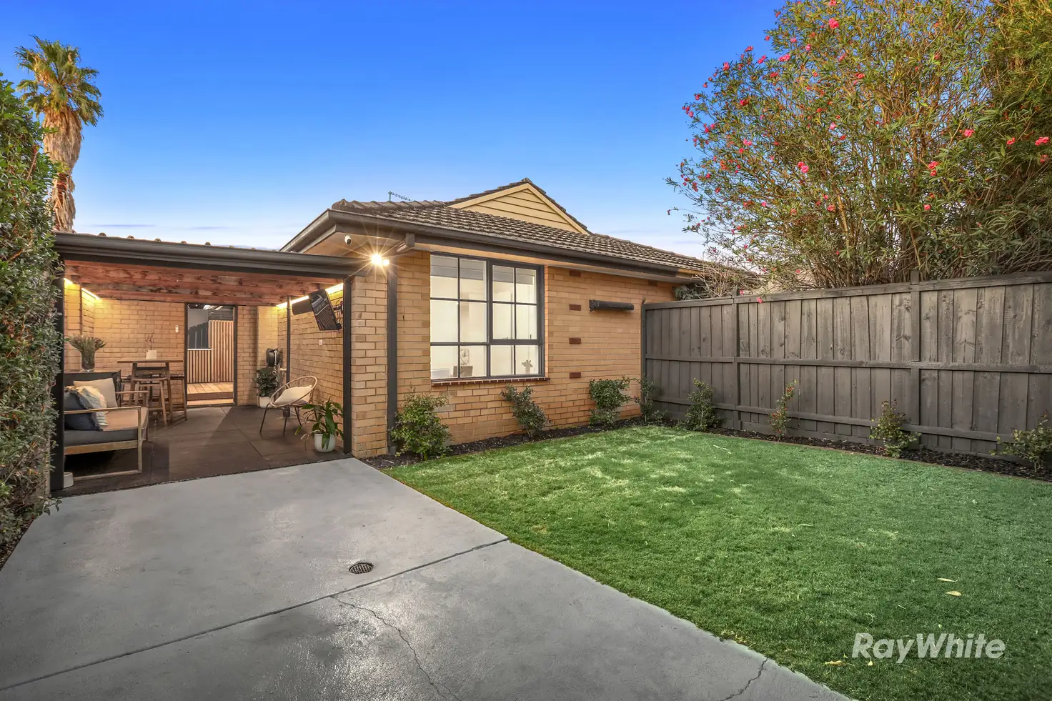 Main view of Homely unit listing, 1/4-6 Woornack Road, Carnegie VIC 3163