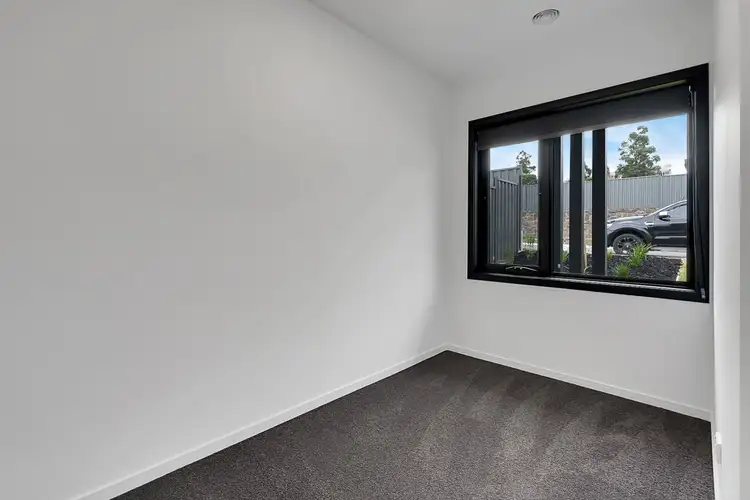 Fifth view of Homely house listing, 3 Jules Way, Pakenham VIC 3810