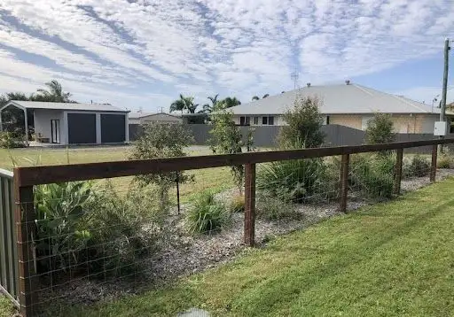 6 Vanguard Court