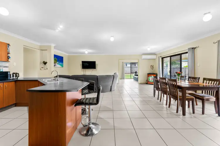 Fifth view of Homely house listing, 9 Cornell Close, Regents Park QLD 4118