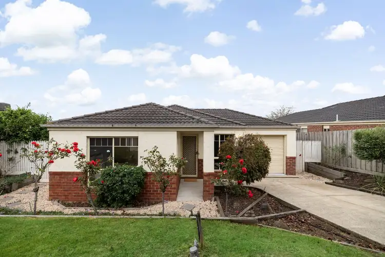 19 Turella Close, Berwick VIC 3806