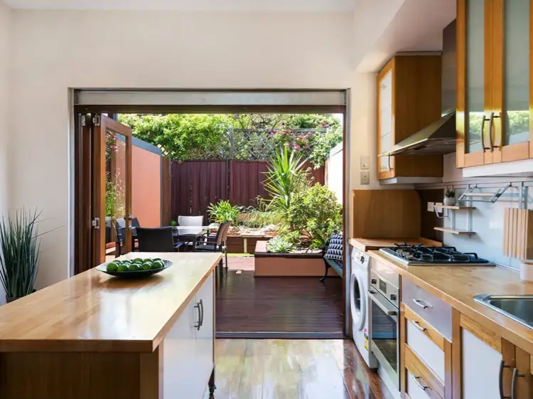 4 Phillips Street, Kensington SA 5068