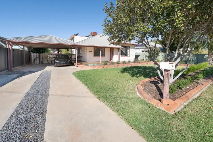 19 Wilson Street, Swan Hill VIC 3585