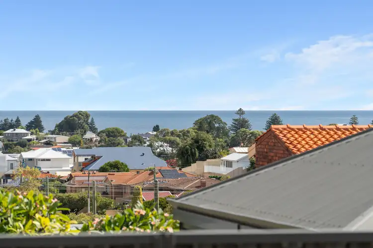 Main view of Homely house listing, 8 Kallaroo Place, Kallaroo WA 6025