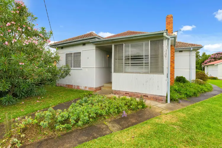 2 Tallayang Street, Bomaderry NSW 2541
