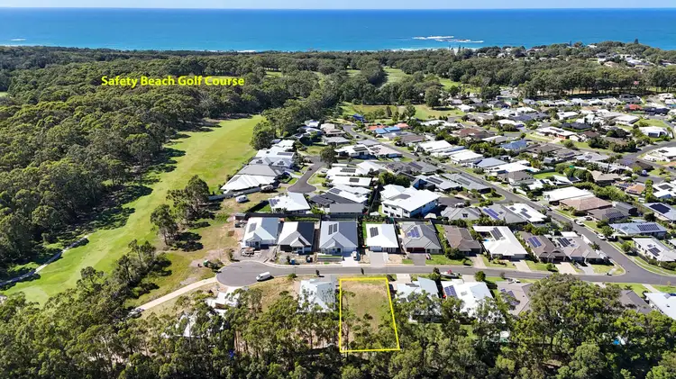 11 Humpback Crescent, Safety Beach NSW 2456