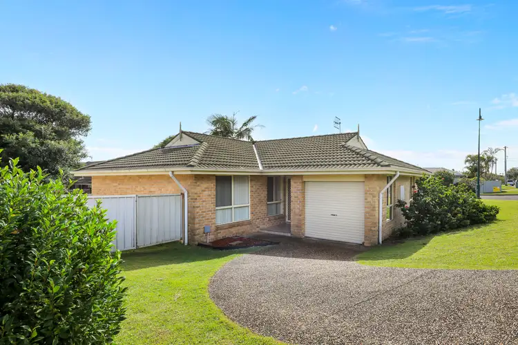 54 Boulder Bay Road, Fingal Bay NSW 2315