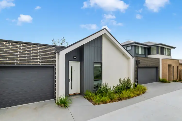 15 Kepsi Place, Croydon VIC 3136