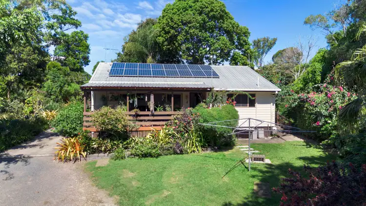 Second view of Homely house listing, 33 Broadway Drive, Craignish QLD 4655