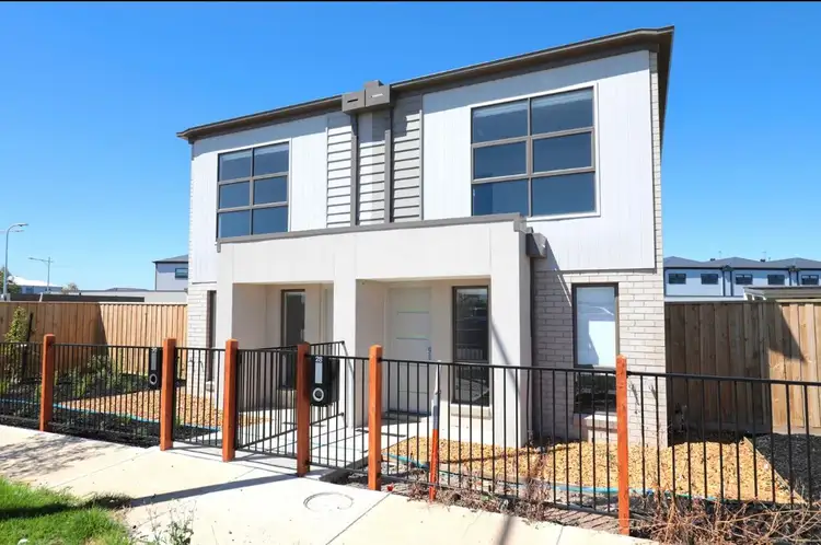 28 Paramount Boulevard, Wyndham Vale VIC 3024