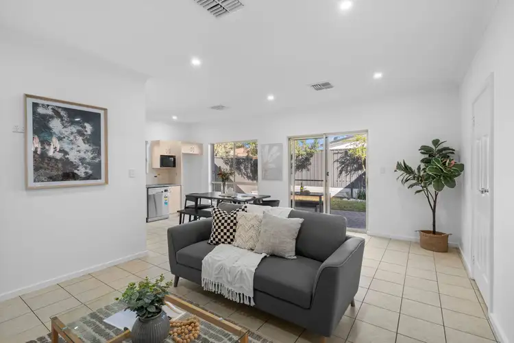 35A Wallala Avenue, Park Holme SA 5043