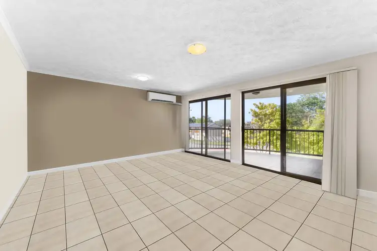 Second view of Homely unit listing, 10/6 Omeo Street, Macgregor QLD 4109