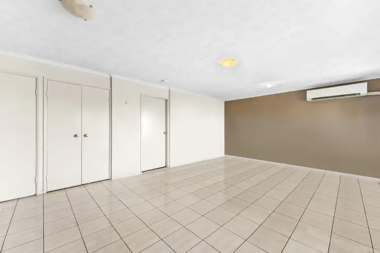 Fifth view of Homely unit listing, 10/6 Omeo Street, Macgregor QLD 4109